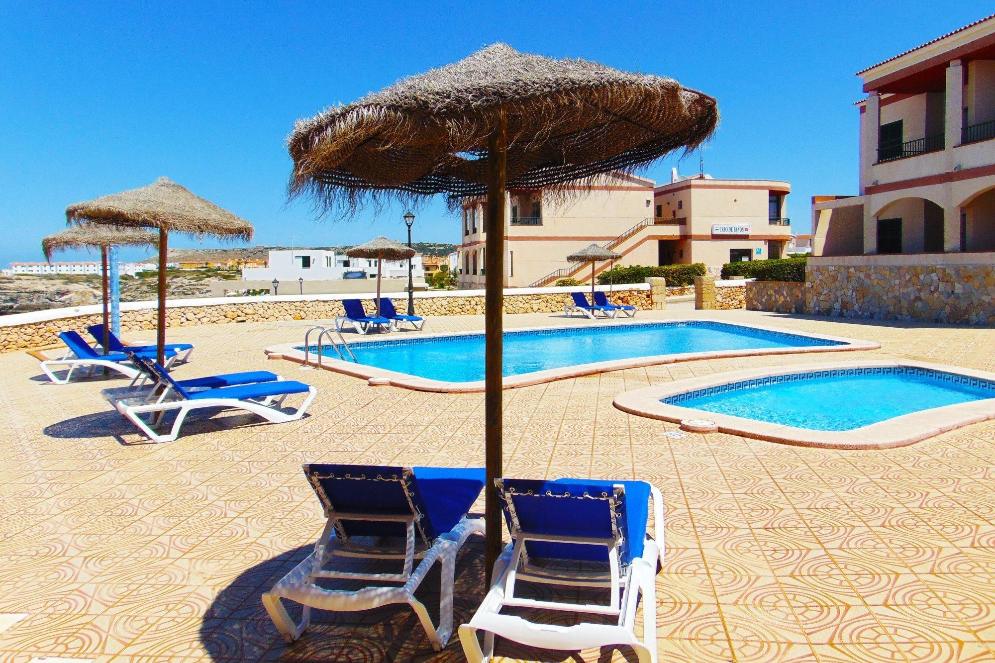 Apartamentos Moon Dreams Cabo De Banos Cala'N Blanes  Ngoại thất bức ảnh